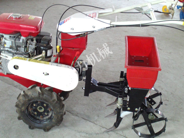 果園施肥機(jī)